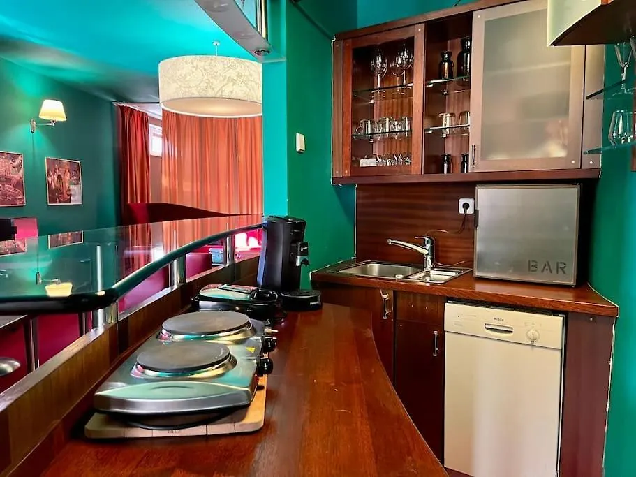 Private Hostel Casino Royal Prague